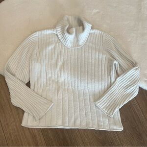 Vintage Y2K Turtleneck Sweater